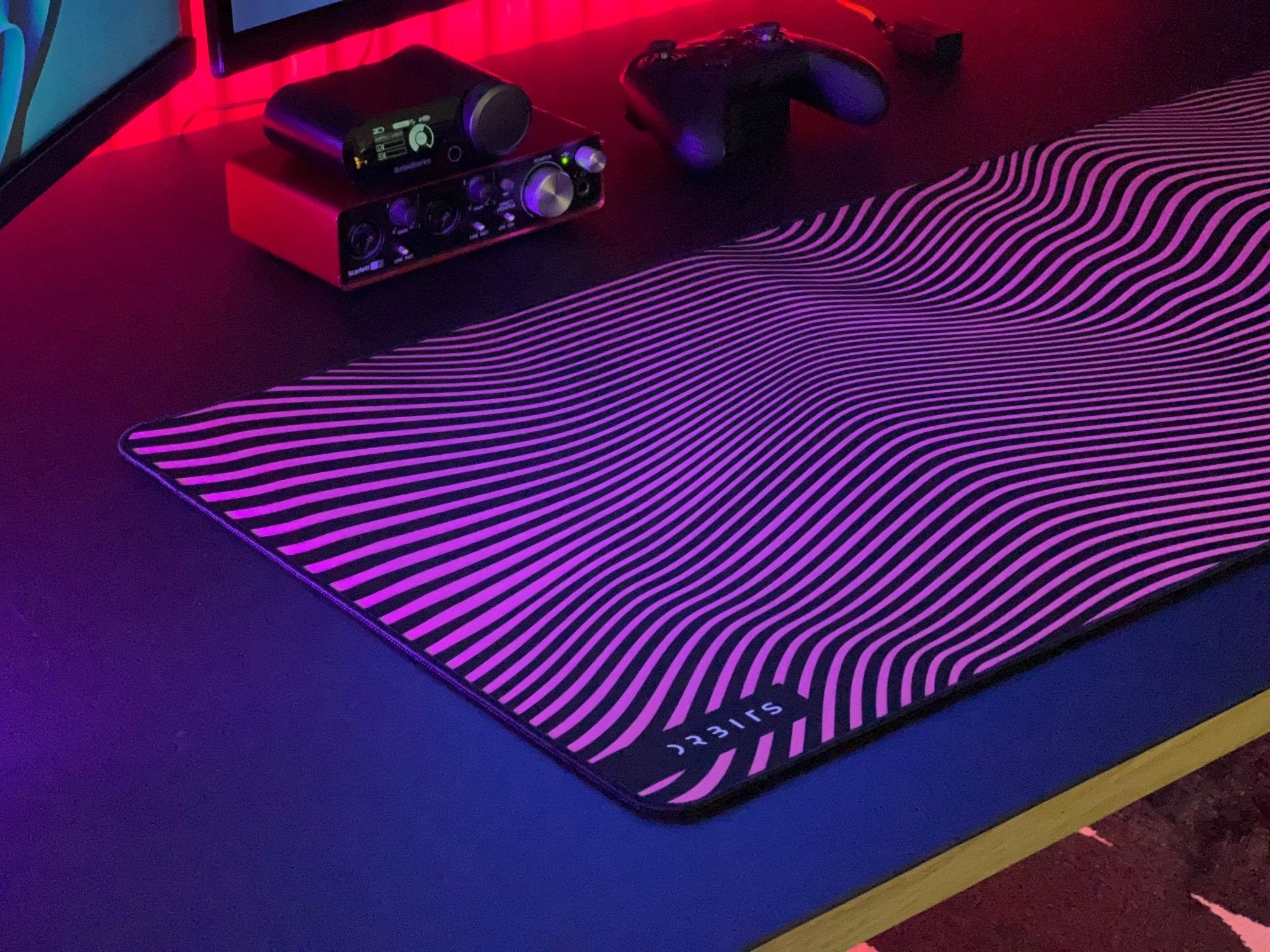 Surface One - Musemåtte XL - Pink Waves | Orbits